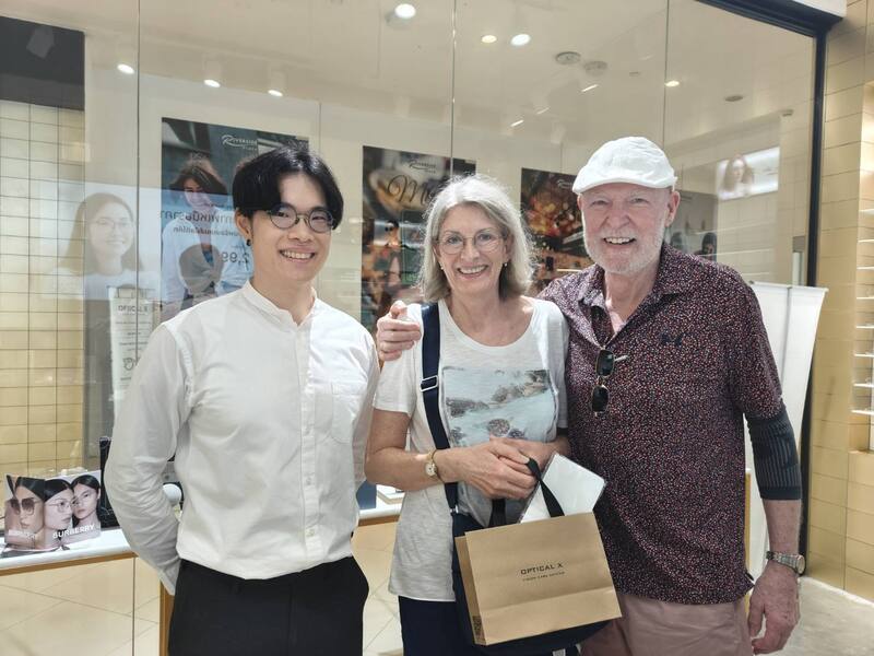 European tourists with progressive lenses at Optical X Bangkok